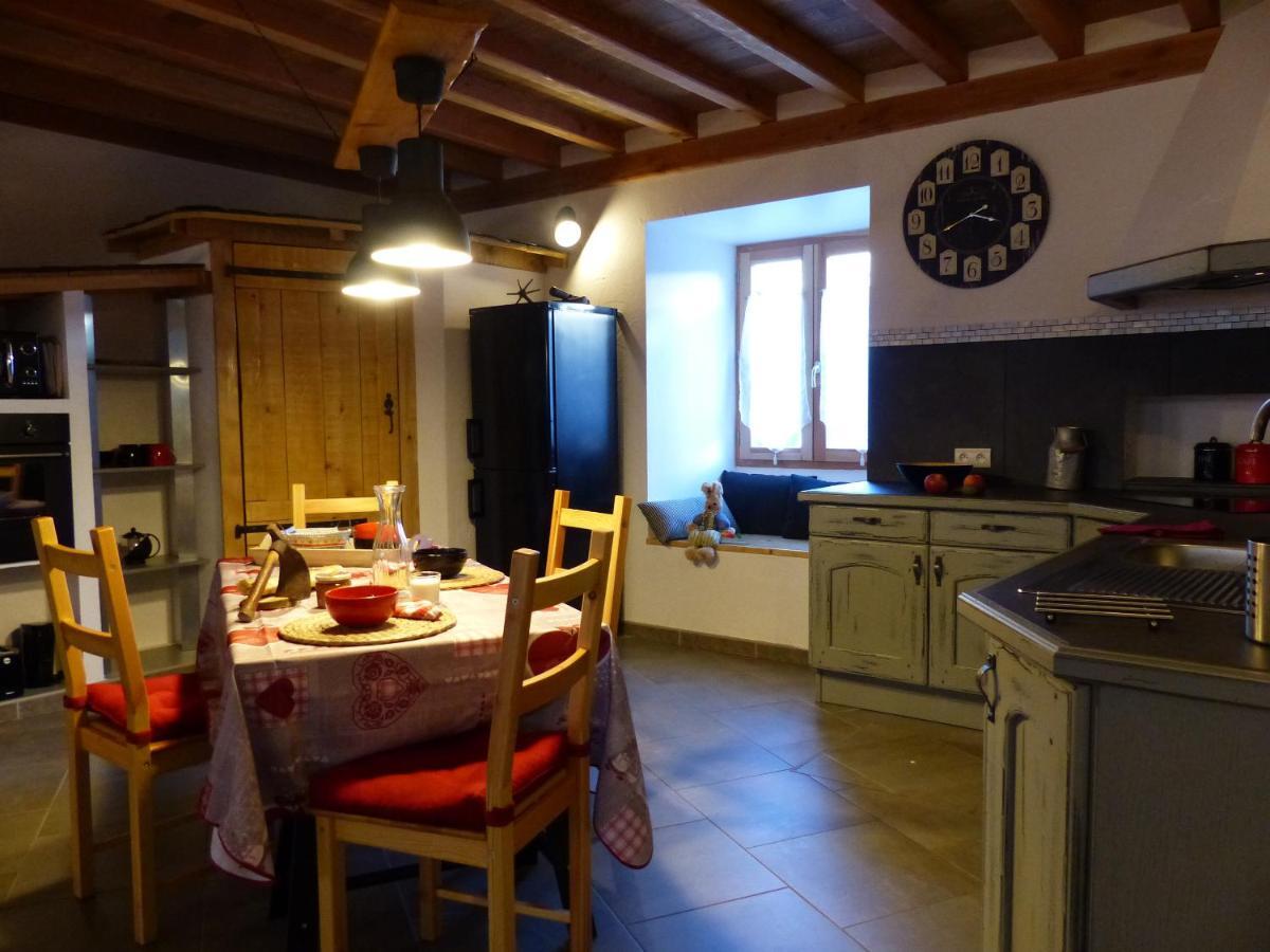 Gite De L'Amistat Val-de-Sos Exterior foto